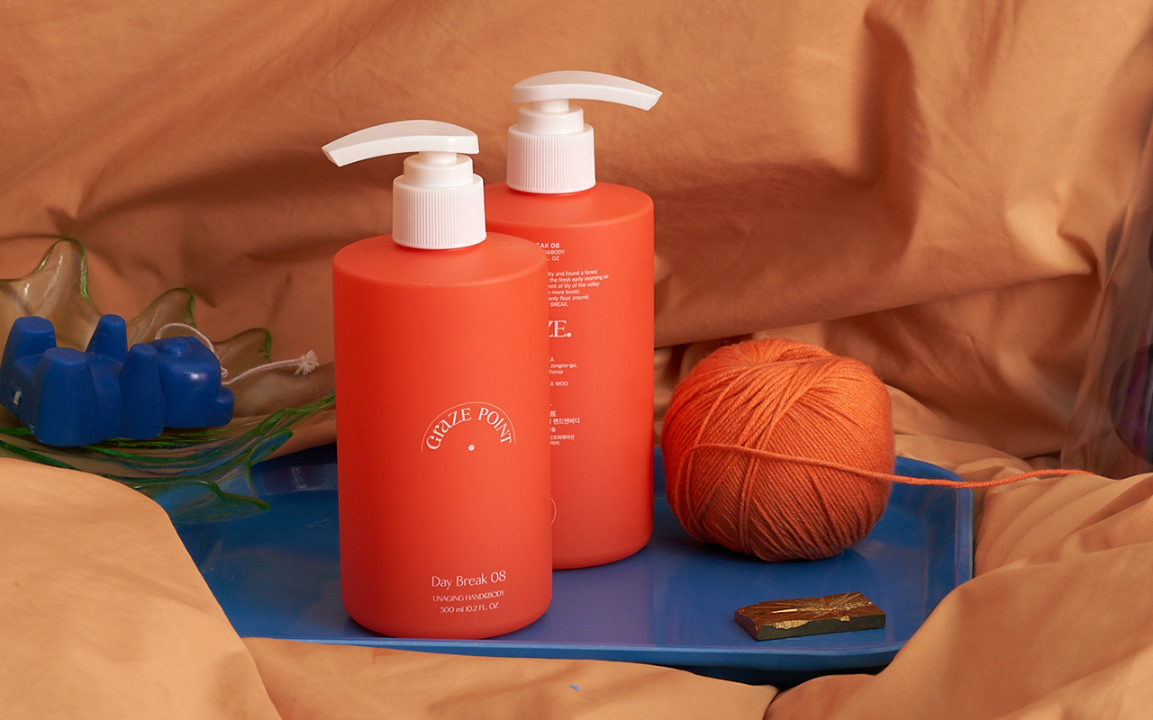 Don’t forget body wrinkles! Anti-wrinkle care for a smooth firm neck with our anti-aging body cream
