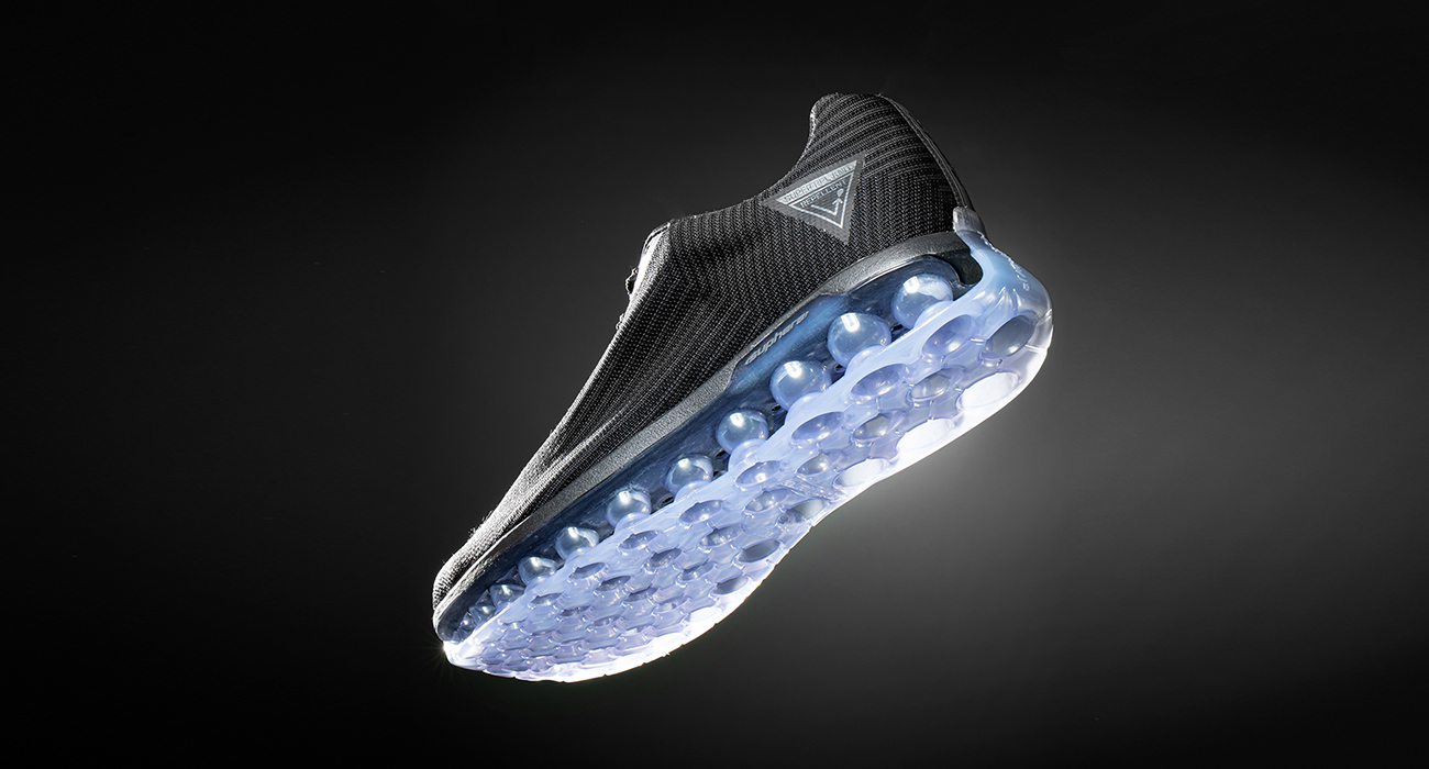 "Try them on feel the difference" Unmatched Cushion Sneakers SUPHERE