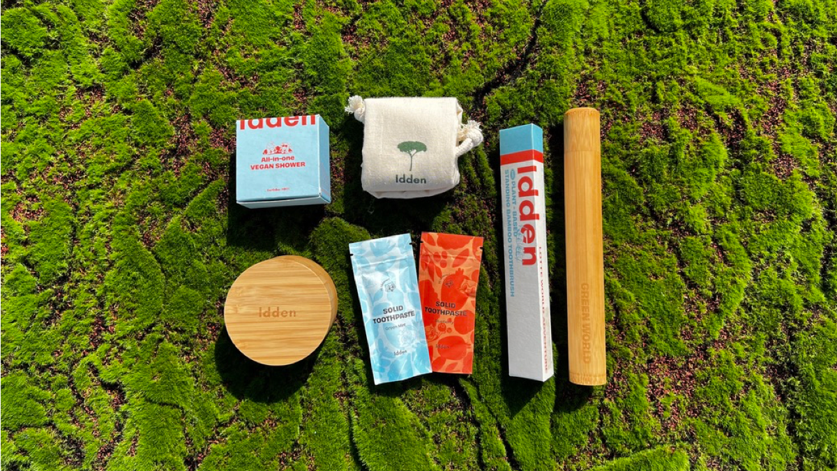 [5.0 Rating] Our Journey Begins Now! Roti & Lori Limited Edition Travel Amenities