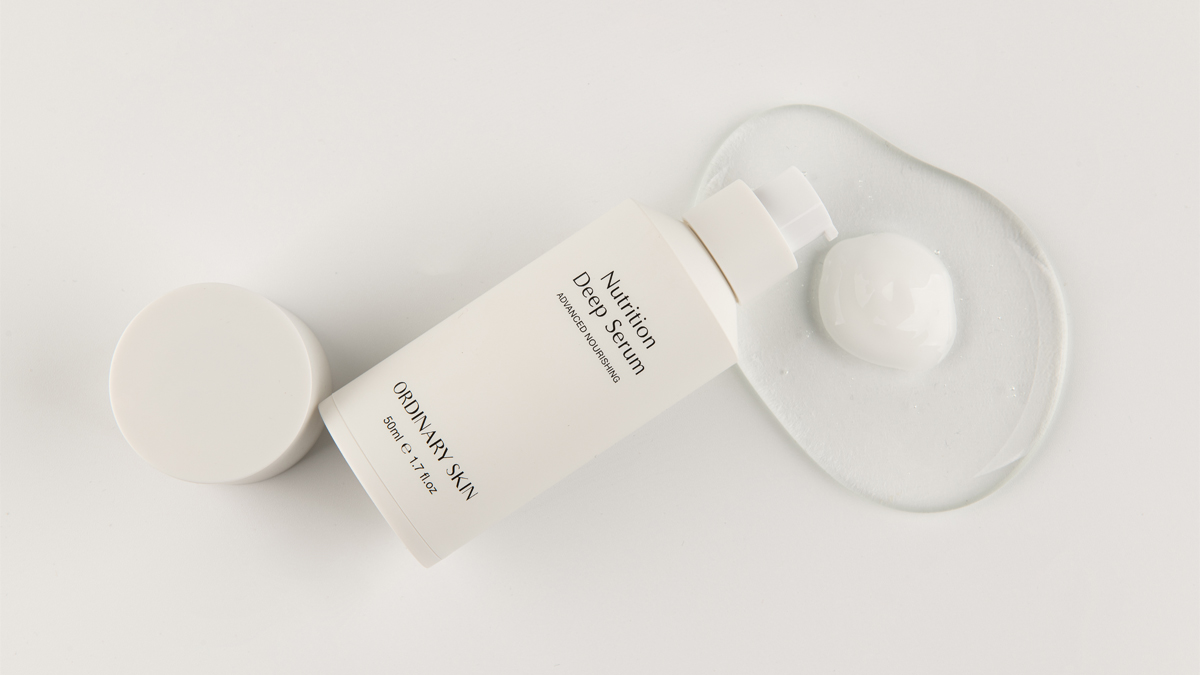 Oily combination skin thirsty for moisture? Stop pouring water into a leaky bucket!