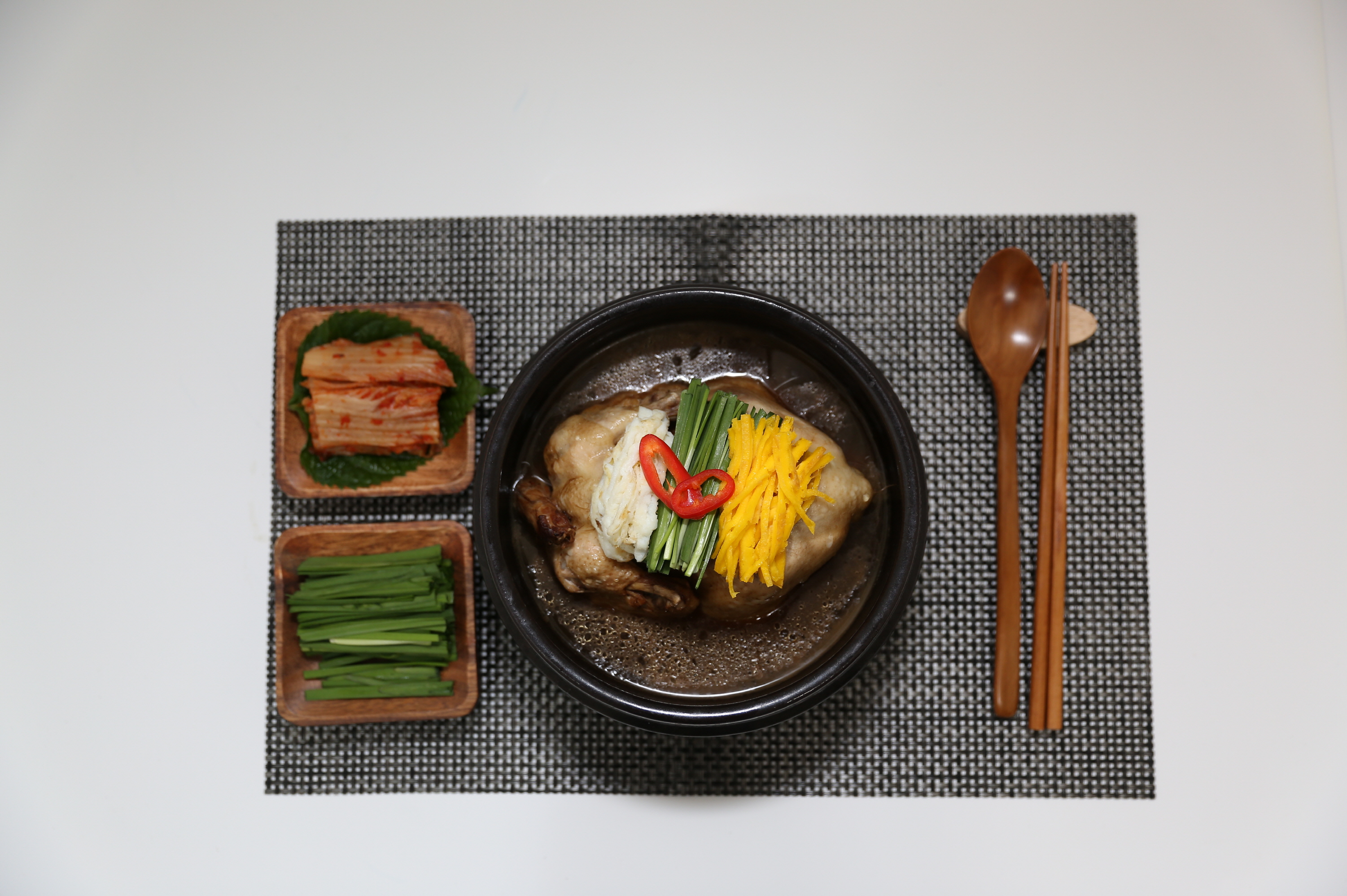 [앵콜2차/울산맛집/수량한정] 복날보양식 건강삼계탕,  초복전 도착예정