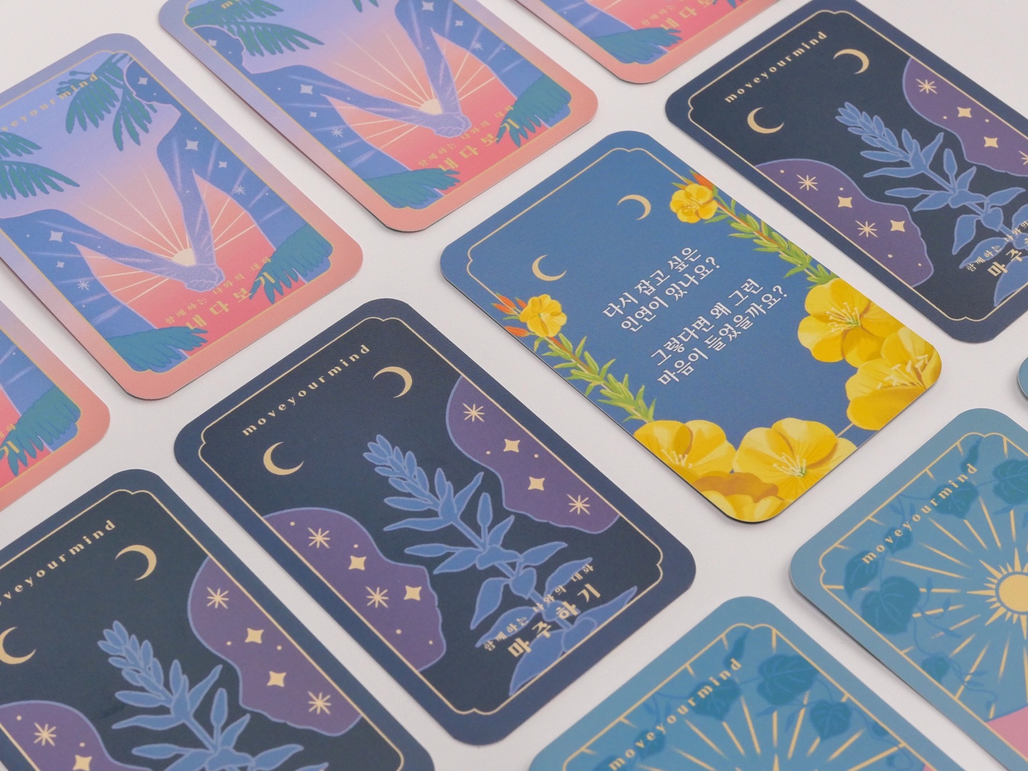 Conversation Cards for Deeper Connections <Move Your Mind Cards>