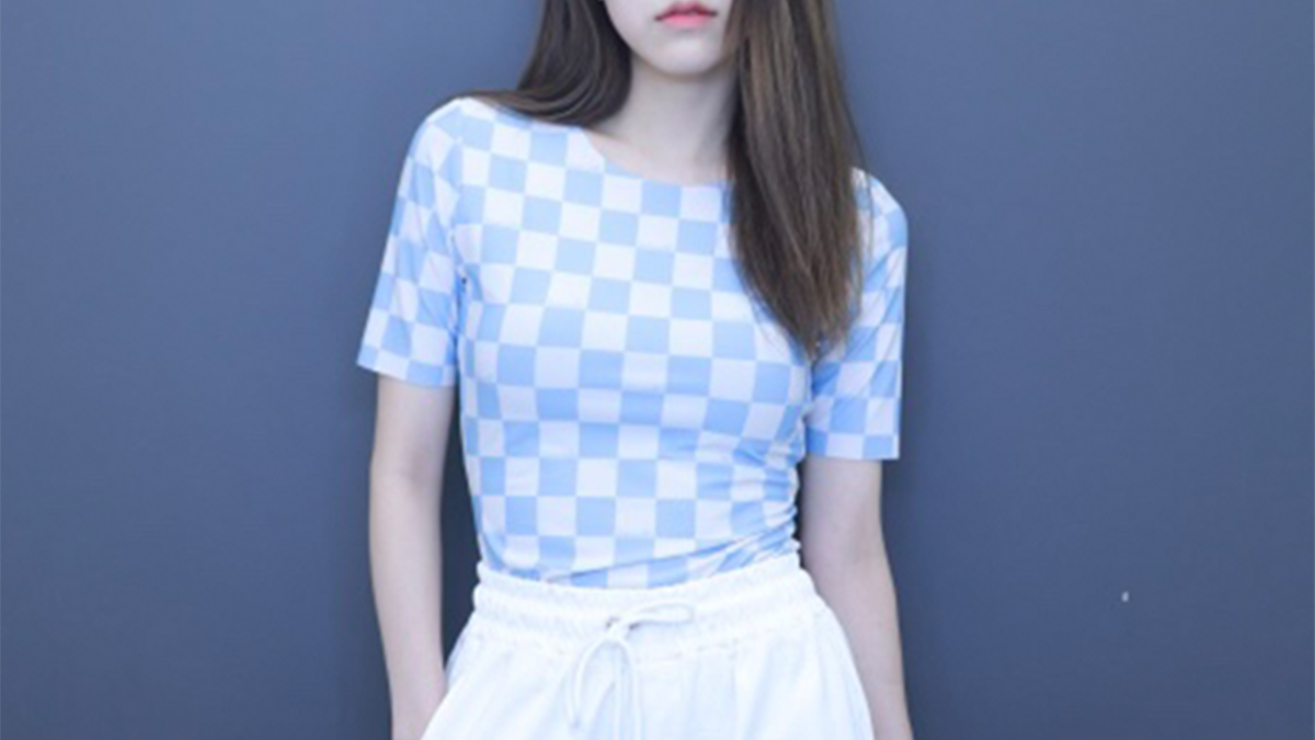 [Unbelievable Texture] Wear and wash freely yet still stunning! Checkerboard Short Sleeve Tee