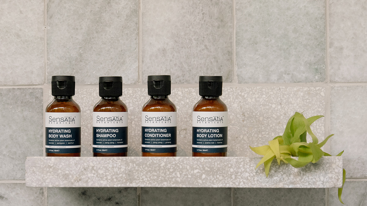 [True Naturism Sensatia] Luxurious 5-Star Hotel Travel Kit Loved Worldwide