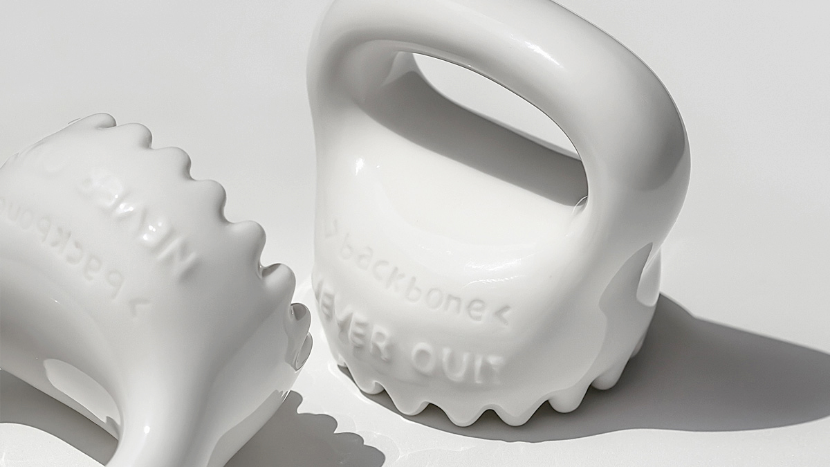 [Stunning & Refreshingly Cool] Kettlebell Gua Sha Glossy Edition "Feel Like a Daily Massage"