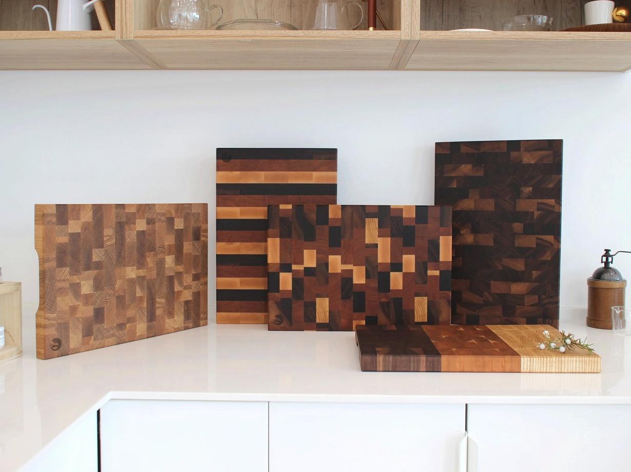 '가구제작 국가대표' 출신이 만드는 다채로운 엔드그레인 도마!