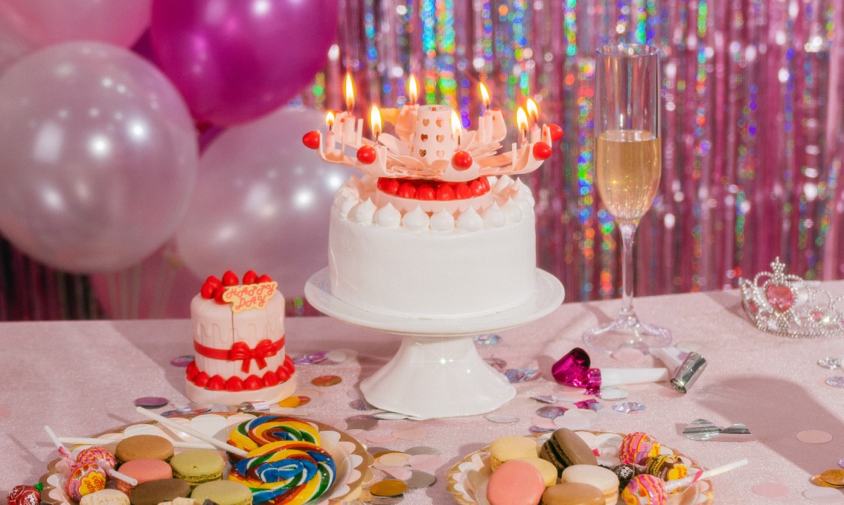 [It’s Candle Time] The Birthday Candle Like Never Before—Cake and Candle in One!