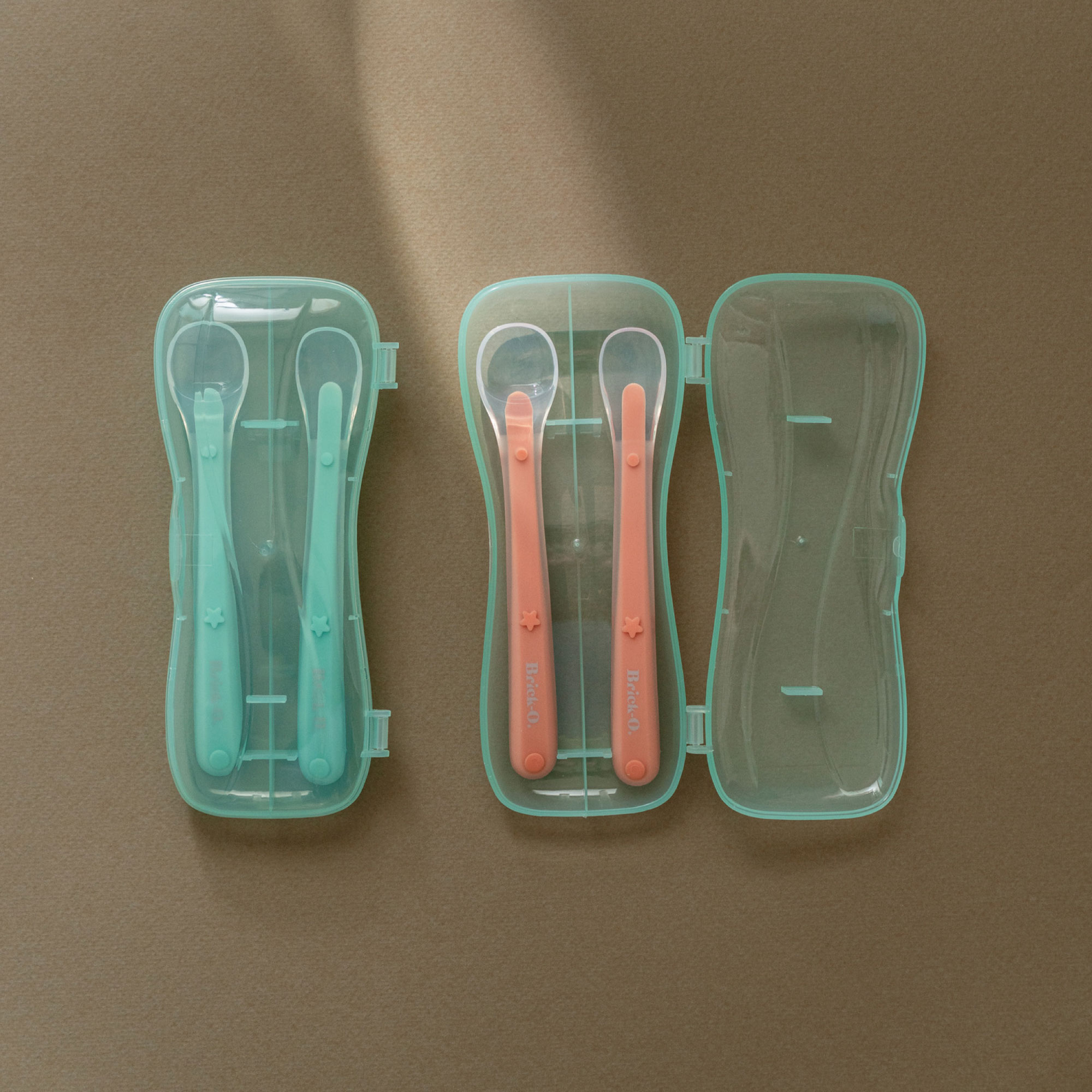 すべての離乳食スプーンが赤ちゃんだけを考えるなら、ブリコはママの幸せも大切にします