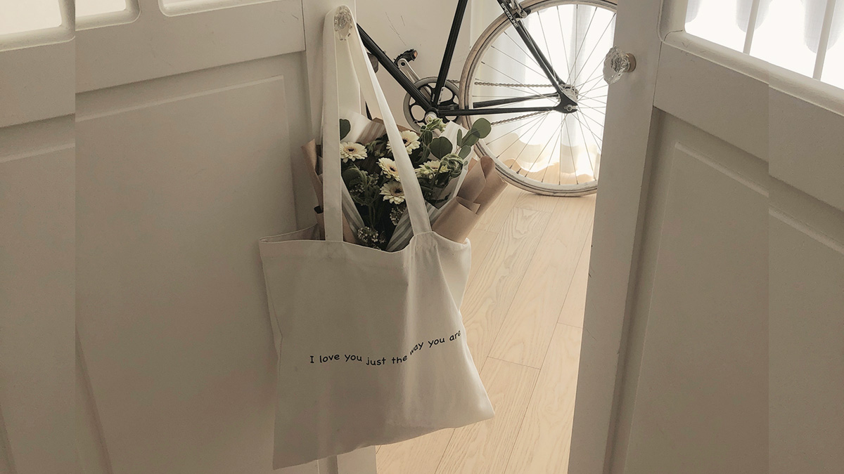 [Eco Bag 1+1] Discover Love Packed in Every Bag