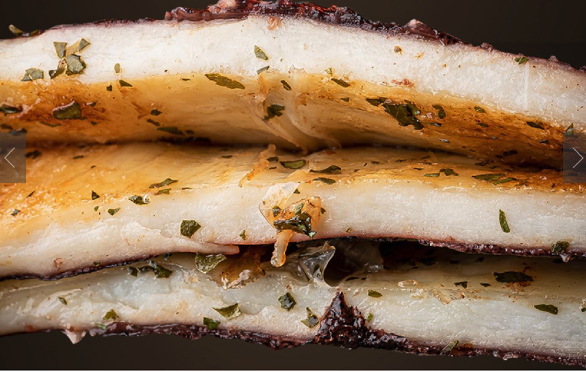 [26年の秘伝] ジューシーなイカ登場！もちもち食感、絶品半乾燥イカ