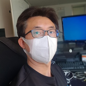 엘와이컴퍼니