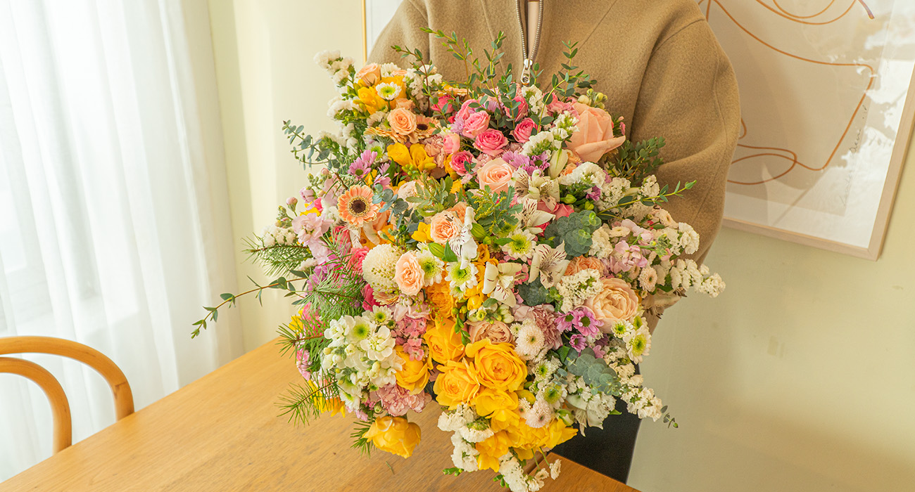 [Enjoy Flowers Daily for Just About $1 a Day!?] Unlimited Flower Subscription Service