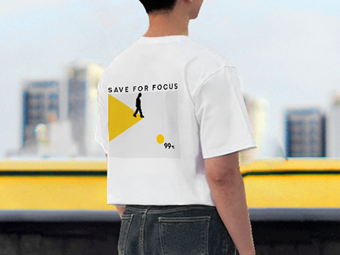 [モダンさは素材から] 透けず、シワにならない特殊素材のフォーカスTシャツ