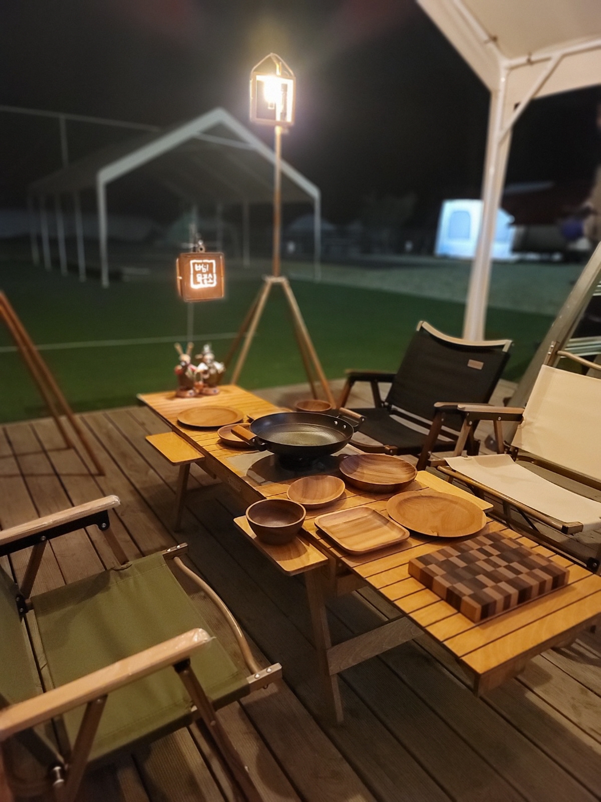 Say Goodbye to Stress on Your Camping Trips with Beom's Woodworks Extendable Sliding Table