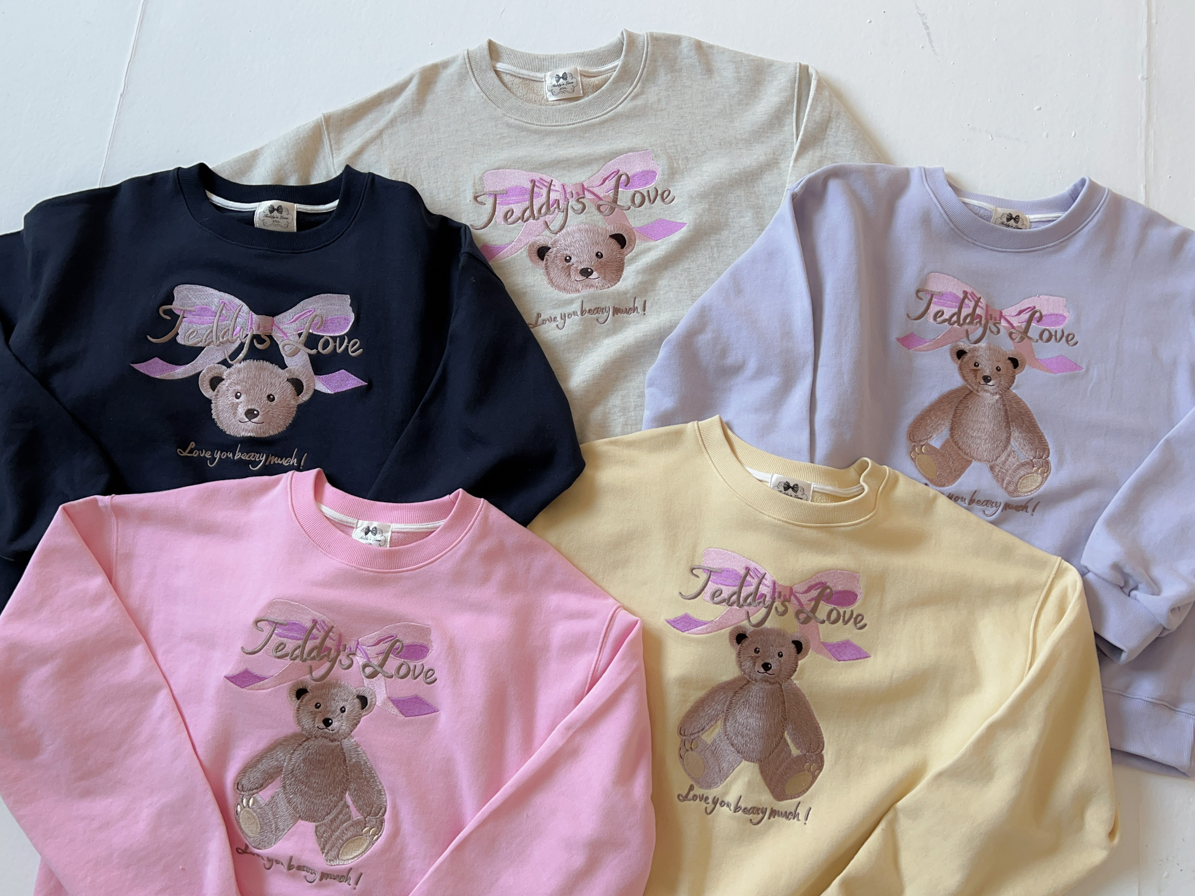 
High-Quality Luxury Embroidery Capturing Every Hair Teddy Bear Embroidered Training Set
