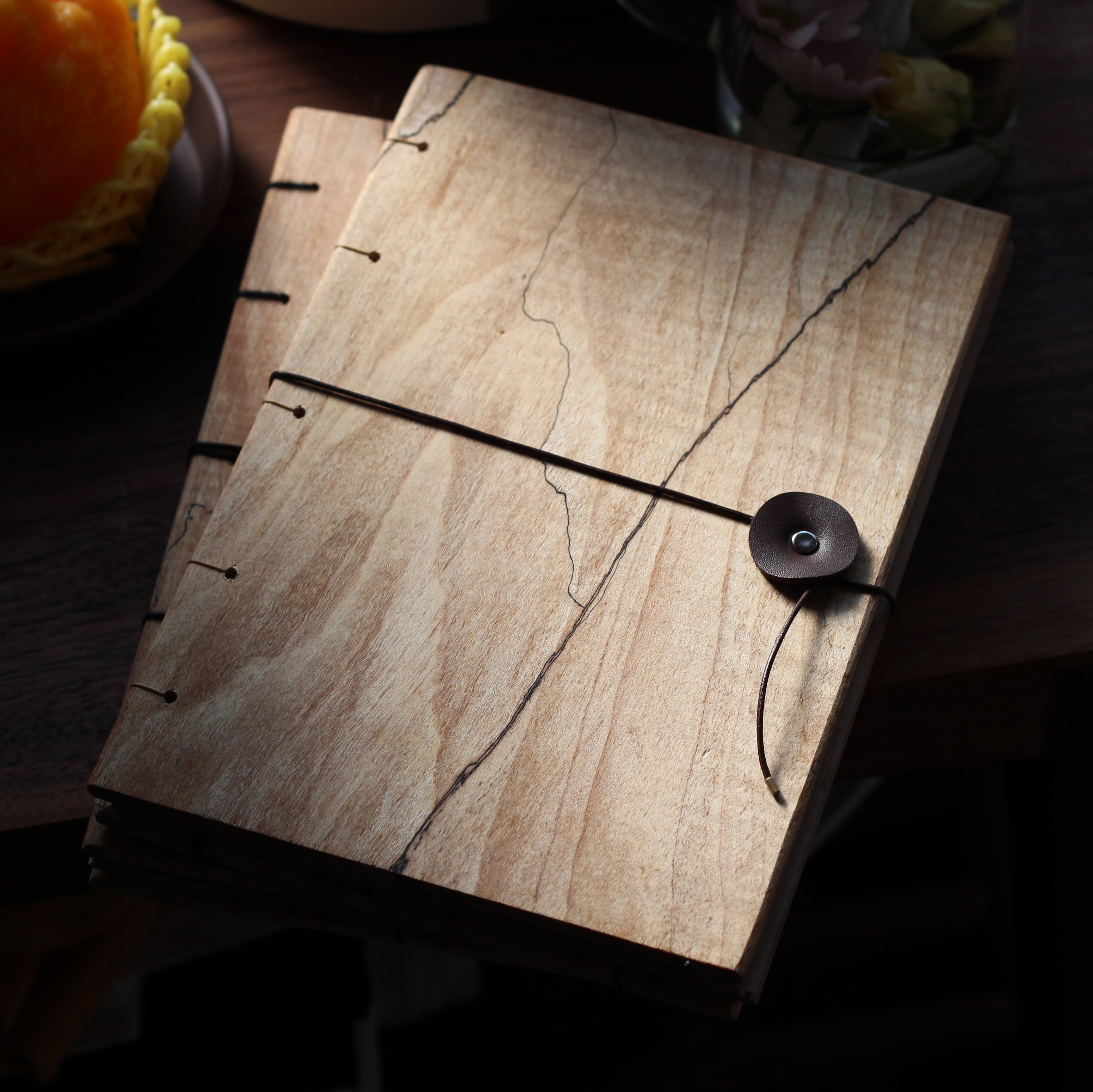 그 누구도 가져보지 못한 원목 다이어리 wooden bookbinder