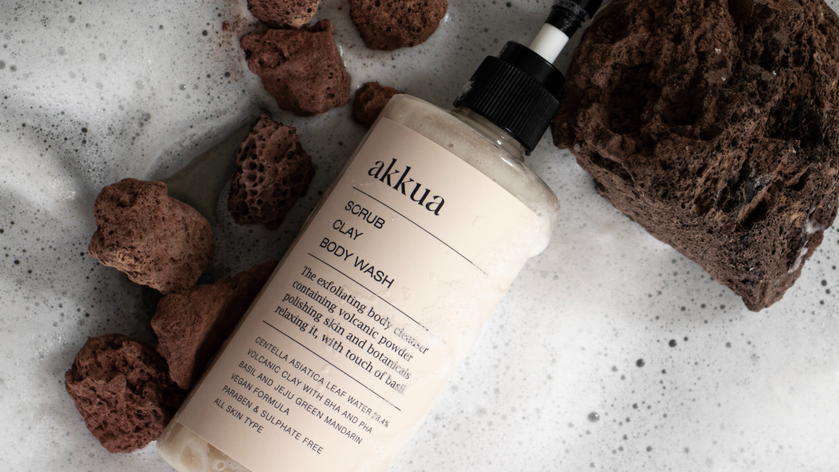[Rated 4.9 Encore] Basil-Scented Mud Body Wash for Radiant Dolphin-Glow Skin
