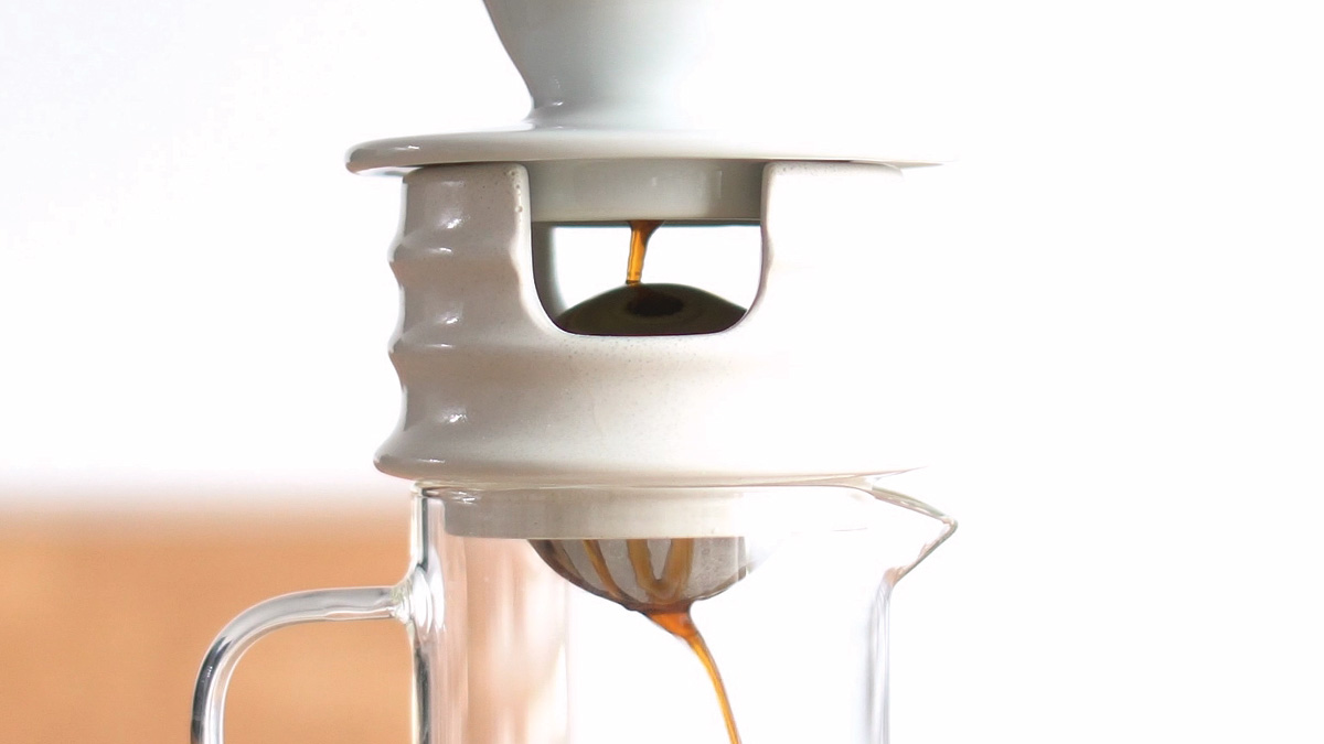 升级你的咖啡体验——‘咖啡冷却球托架’，夏日也能享受热咖啡！