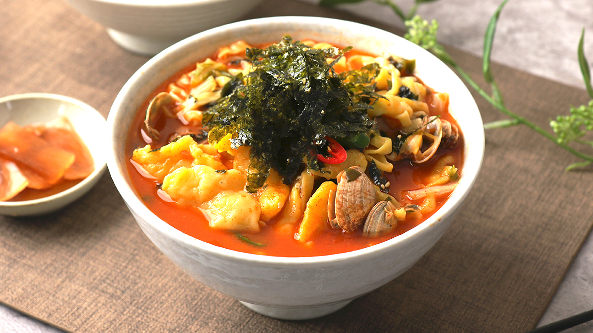 [絶賛レビュー] 大邱を虜にするカルグクス名店、35年の伝統「パルゴンサン・オルクニ」